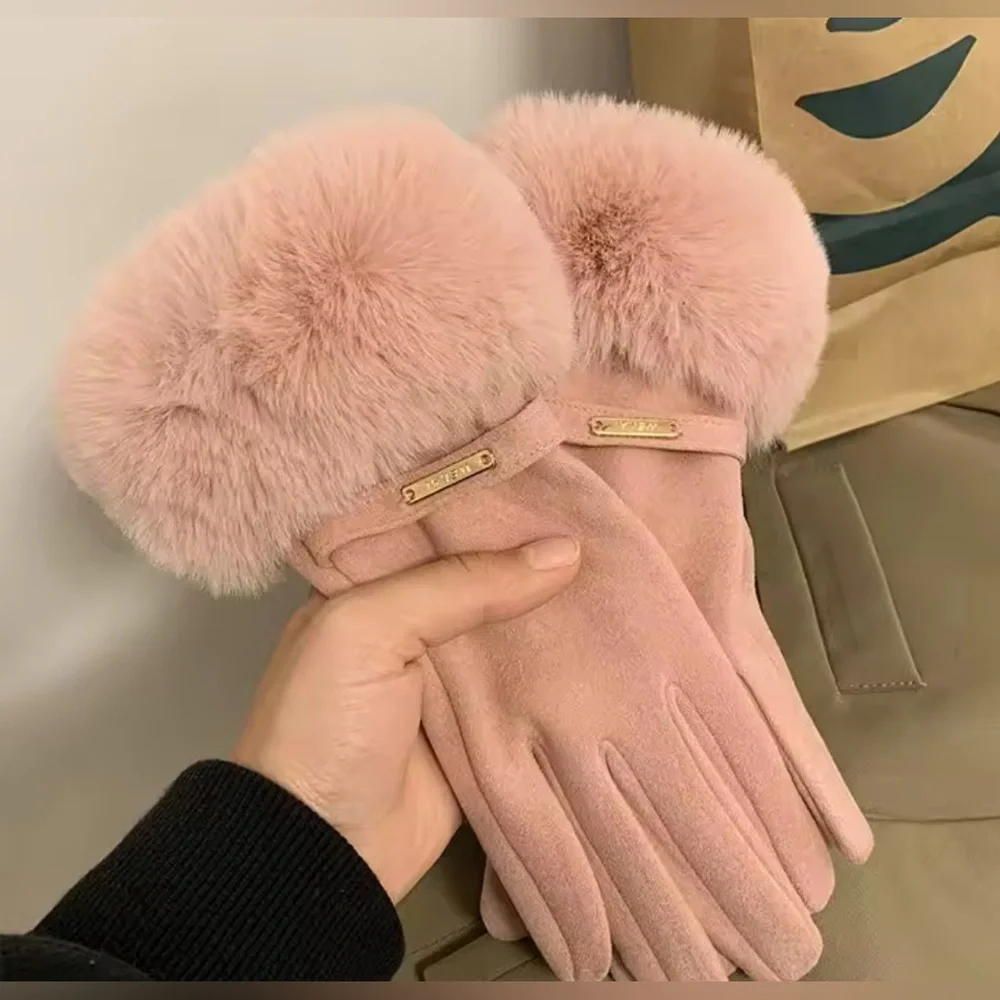 NEW Retail $98 Faux Mink Fluffy Fur-Trimmed Gloves